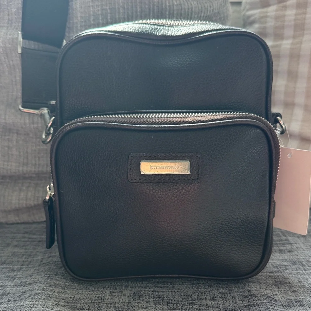 Burberry Brown Leather Messenger Bag Crossbody/ Shoulder Bag